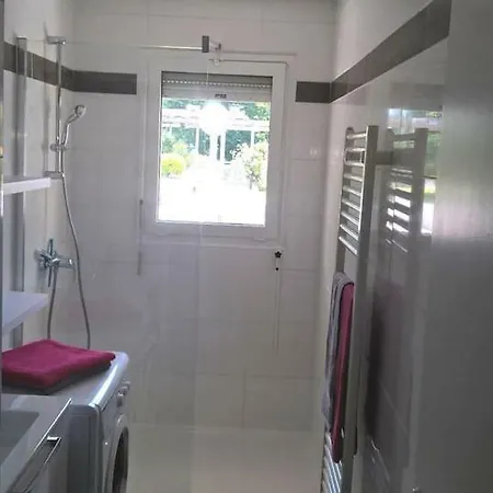 Apartment Studio Pour 4 A 1 Minutes De La Arcachon